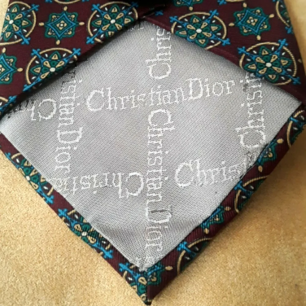 Christian Dior Tie - Picture 4 of 8